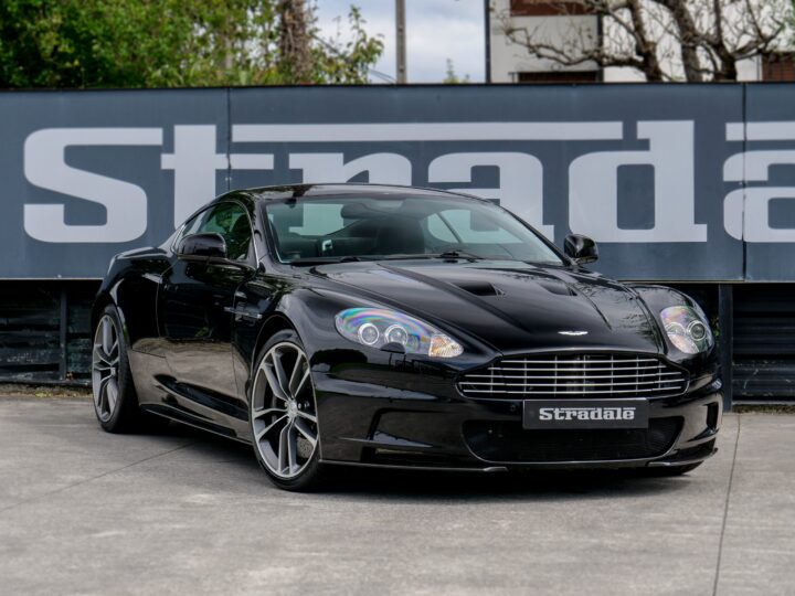 Aston Martin DBS
