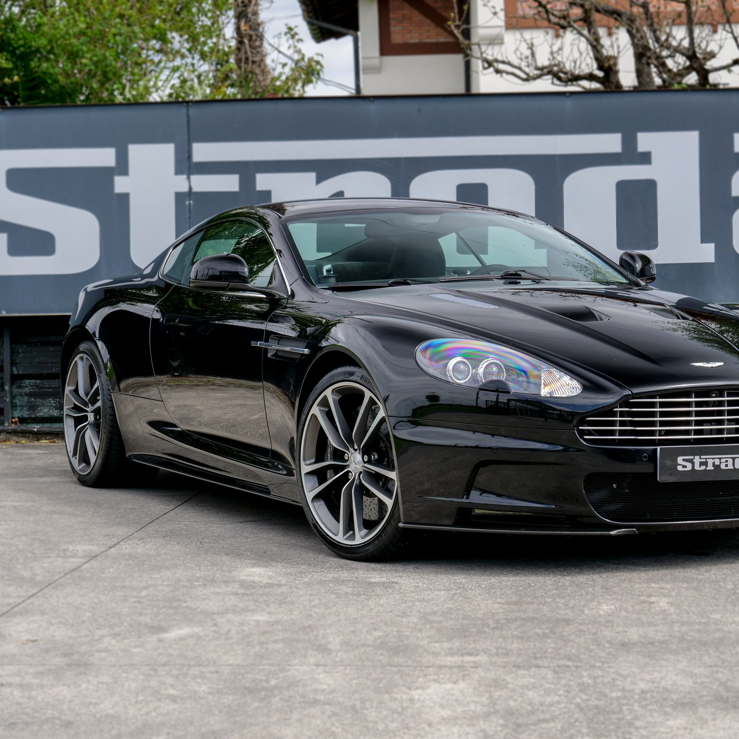 Aston Martin DBS - imagen 13