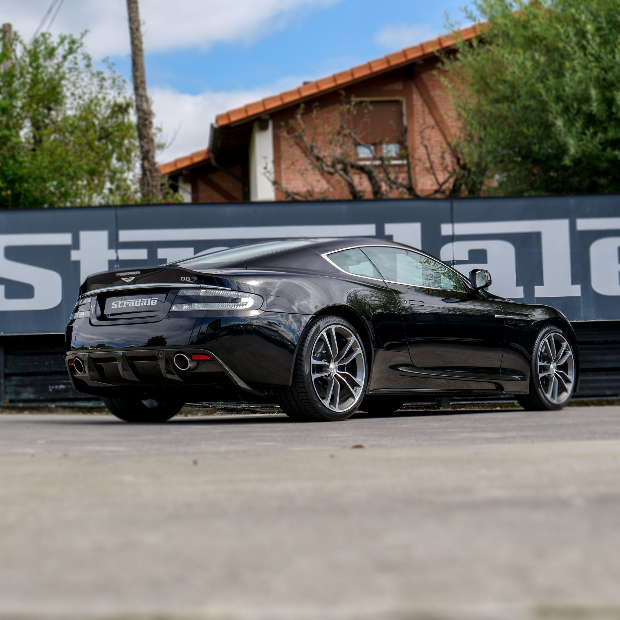 Aston Martin DBS - imagen 19