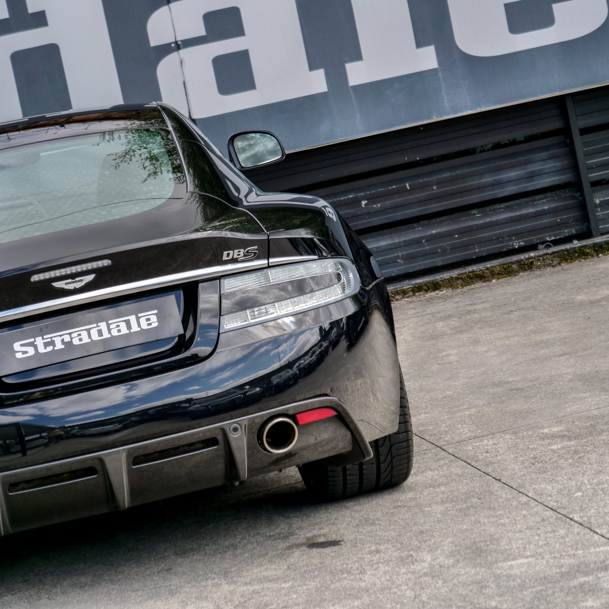 Aston Martin DBS - imagen 28