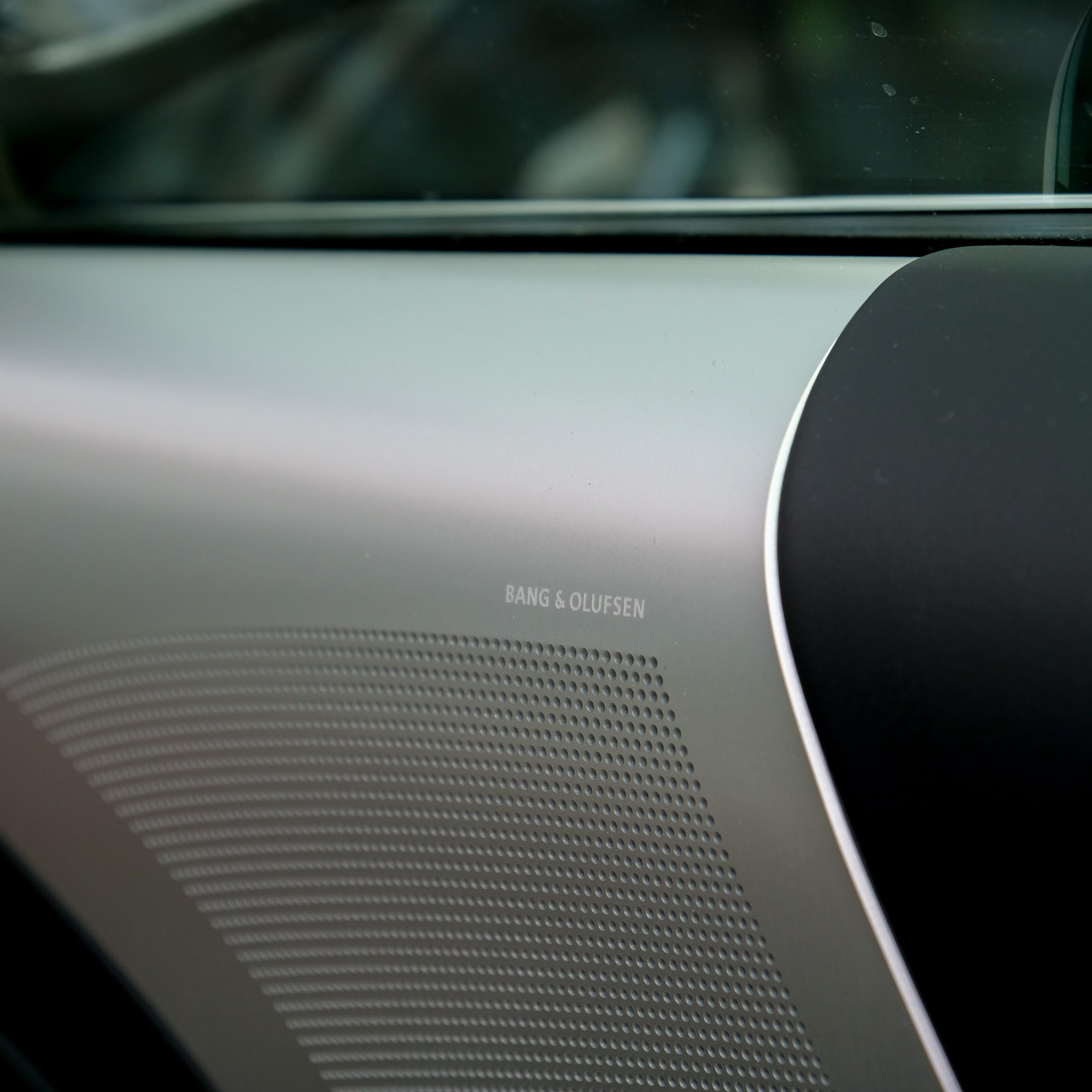 Aston Martin DBS - imagen 38