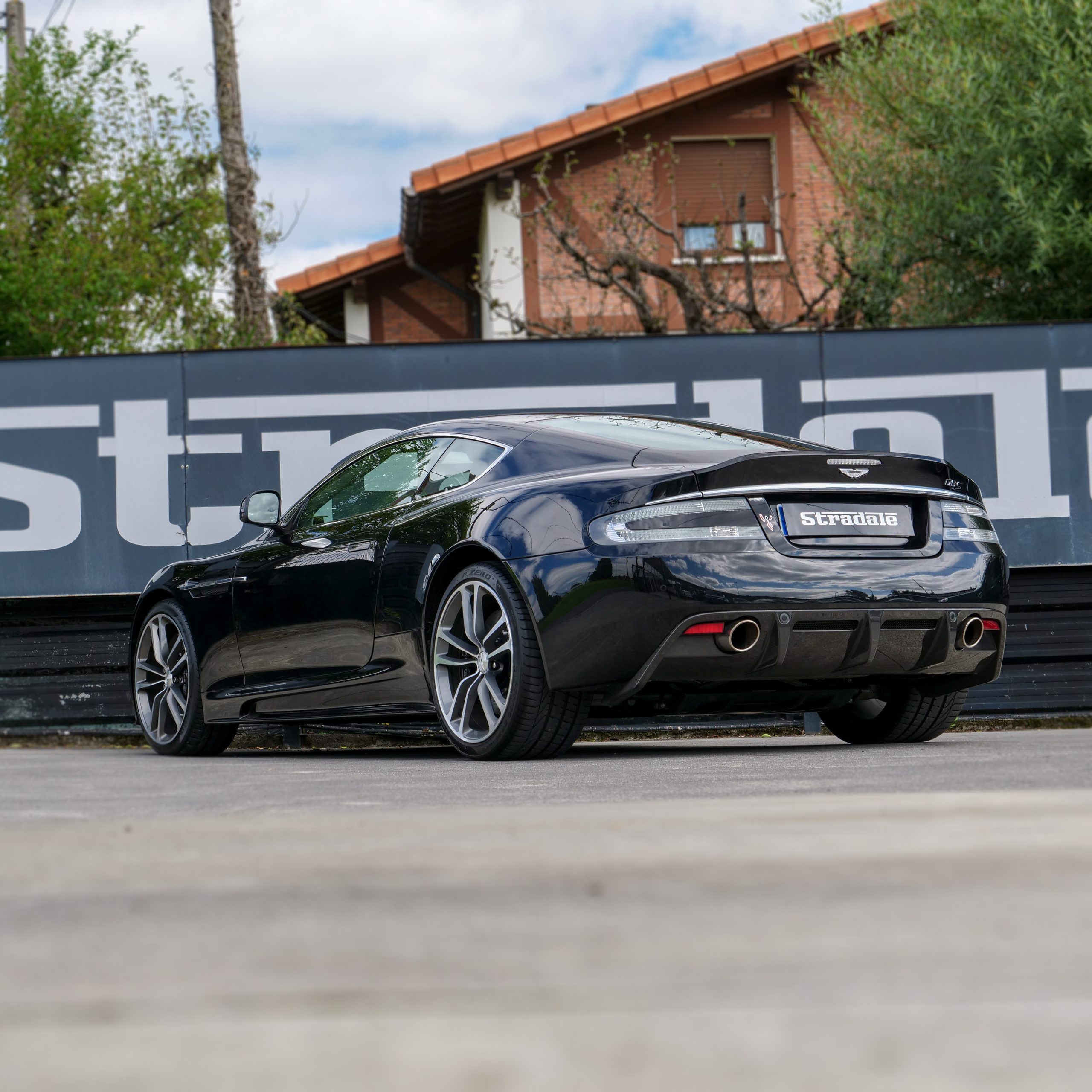 Aston Martin DBS - imagen 46