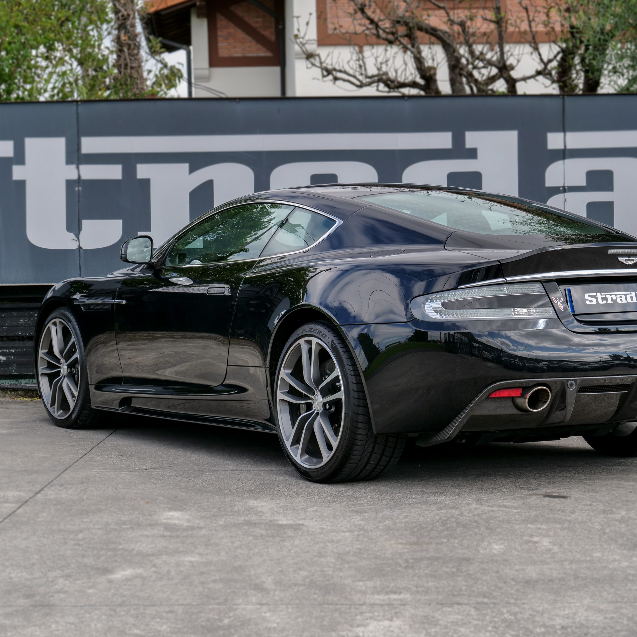 Aston Martin DBS - imagen 47