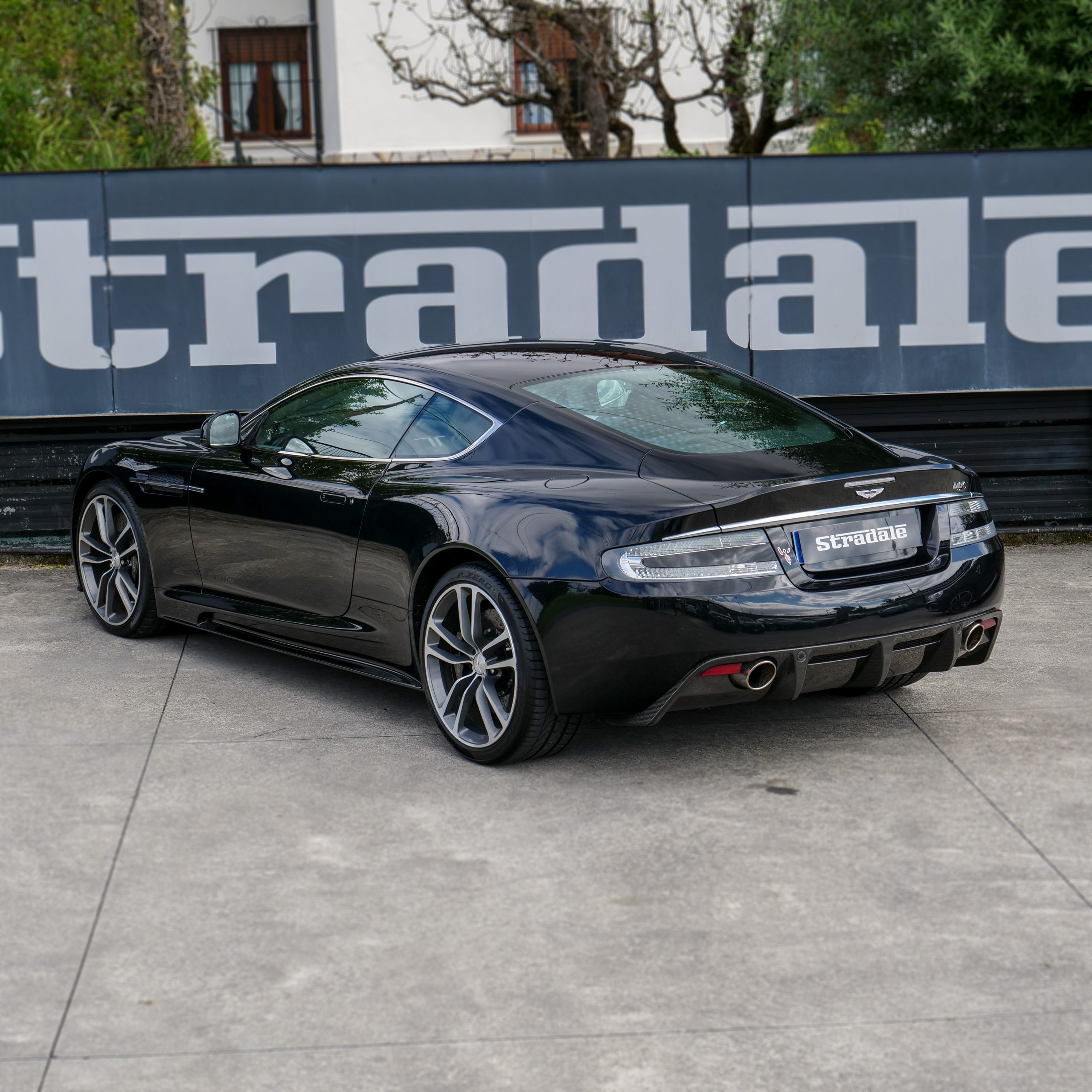 Aston Martin DBS - imagen 49
