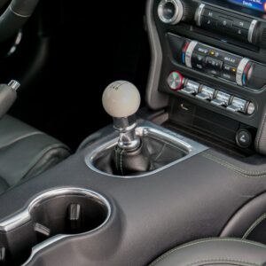 Ford Mustang Bullit - foto 32
