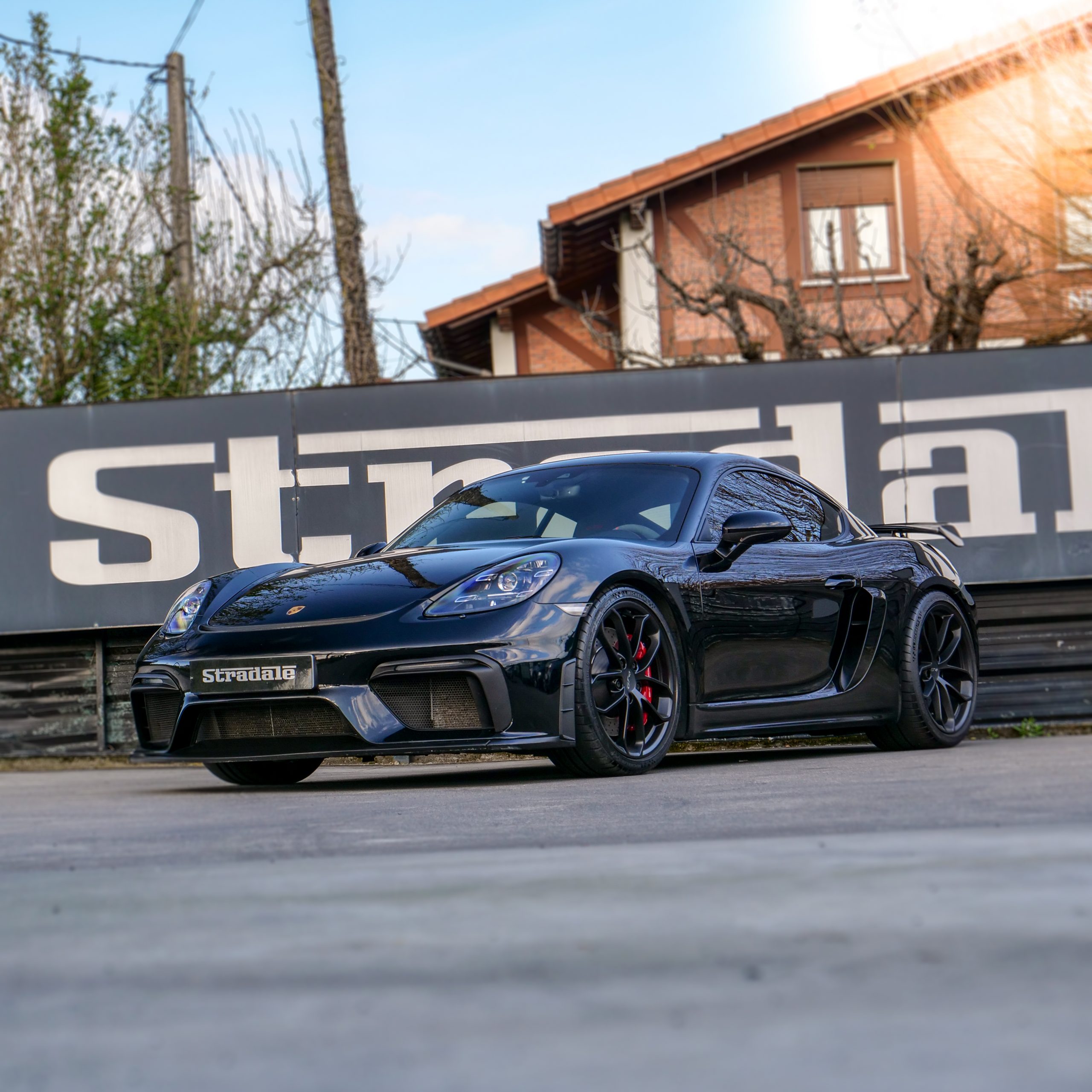 Porsche Cayman GT4 - imagen 2
