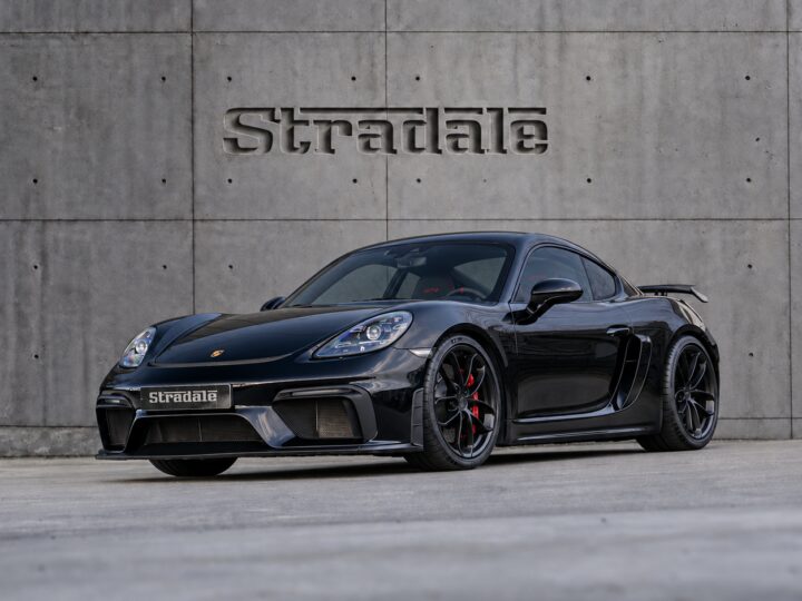 Porsche 718 Cayman GT4 - foto 3