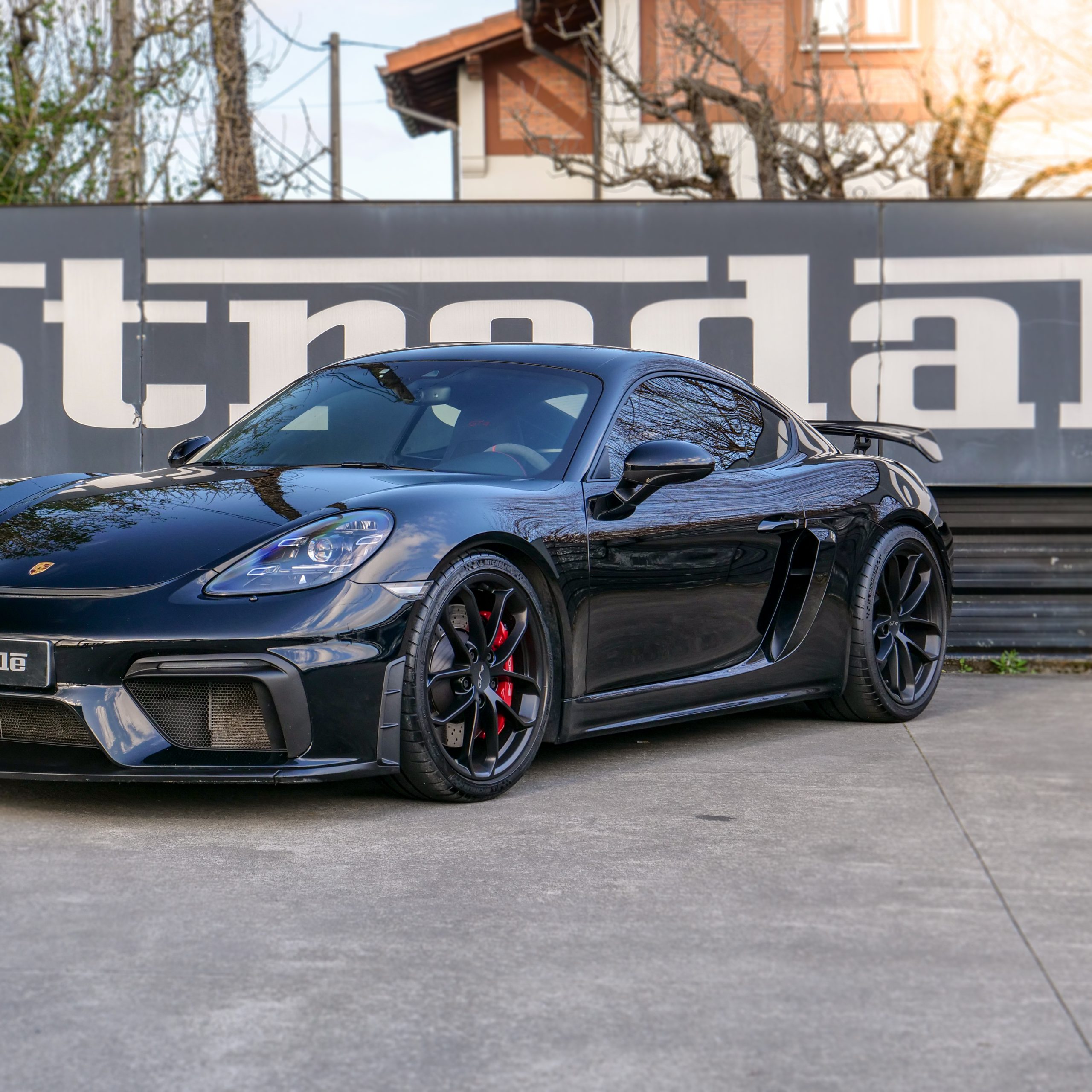 Porsche Cayman GT4 - imagen 3