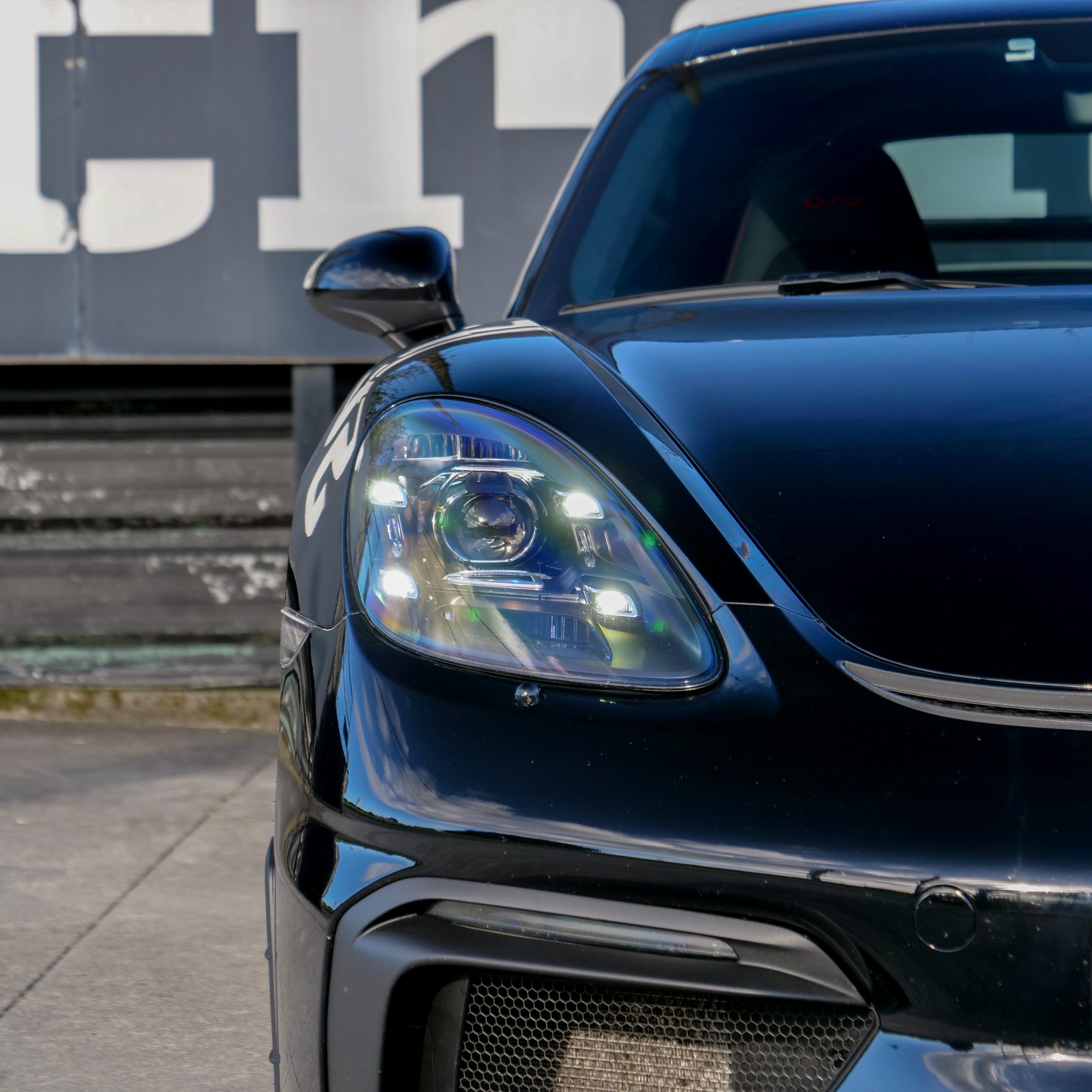 Porsche Cayman GT4 - imagen 10