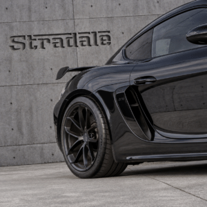 Porsche 718 Cayman GT4 - foto 16
