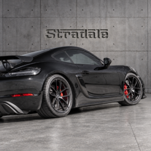 Porsche 718 Cayman GT4 - foto 35