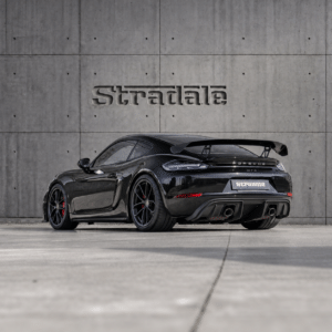 Porsche 718 Cayman GT4 - foto 27
