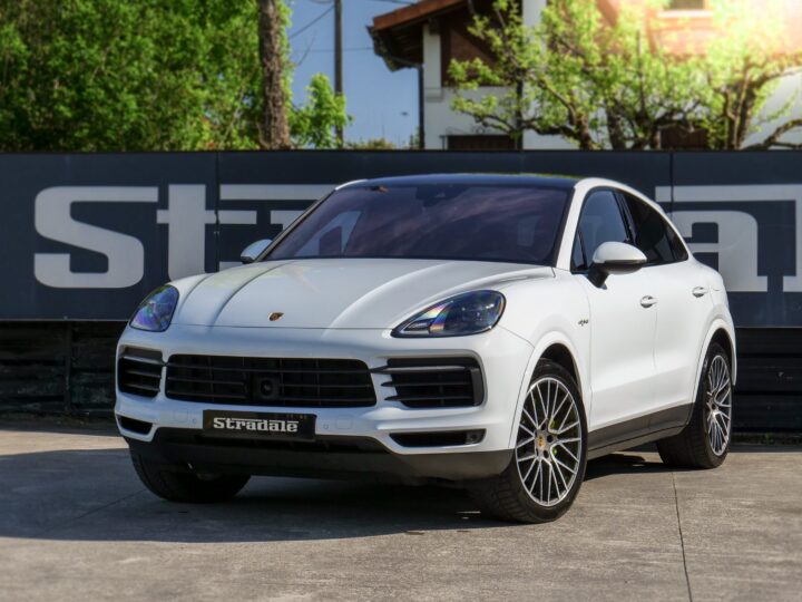 Porsche Cayenne Coupe E-Hybrid - foto 2