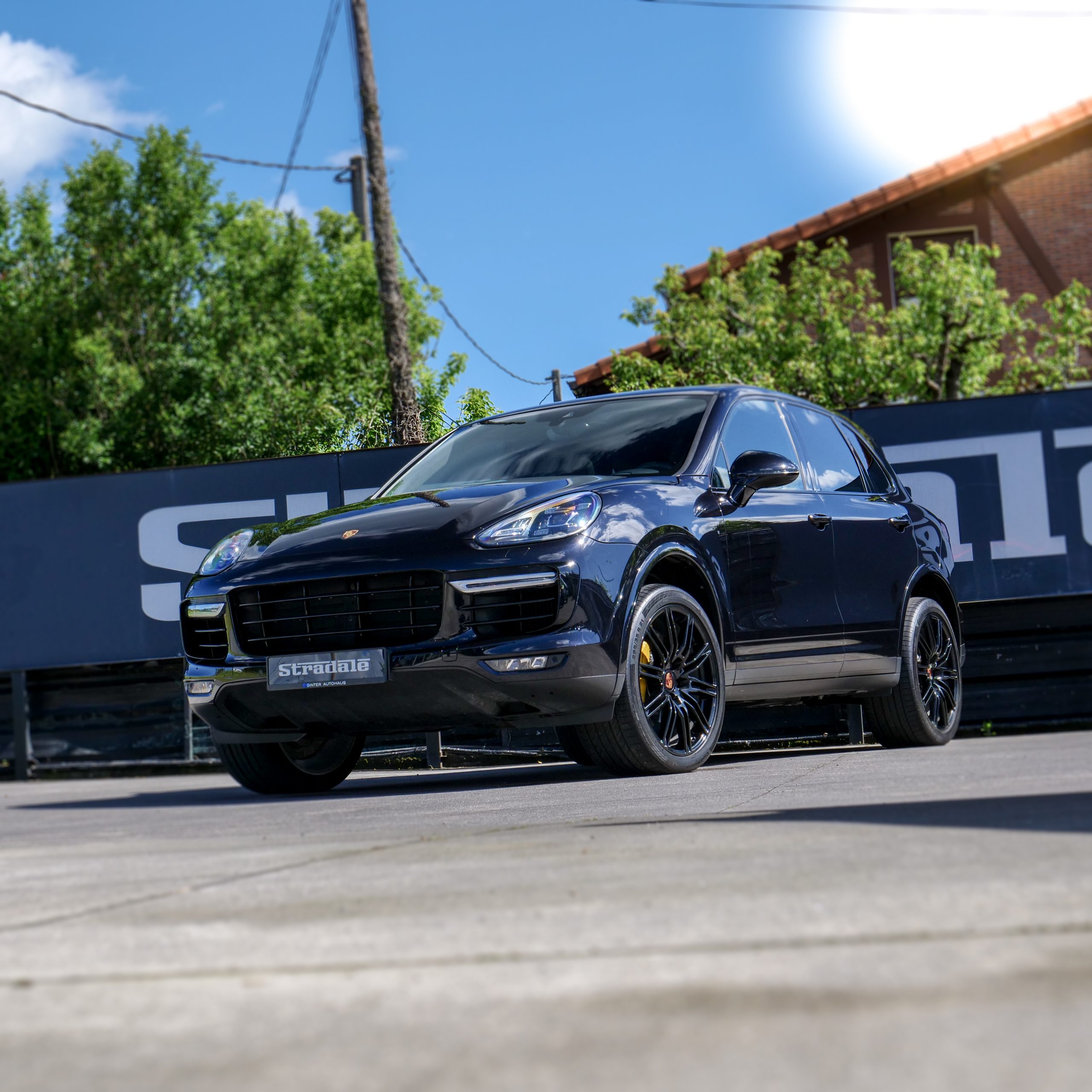 Porsche Cayenne Turbo S - imagen 2