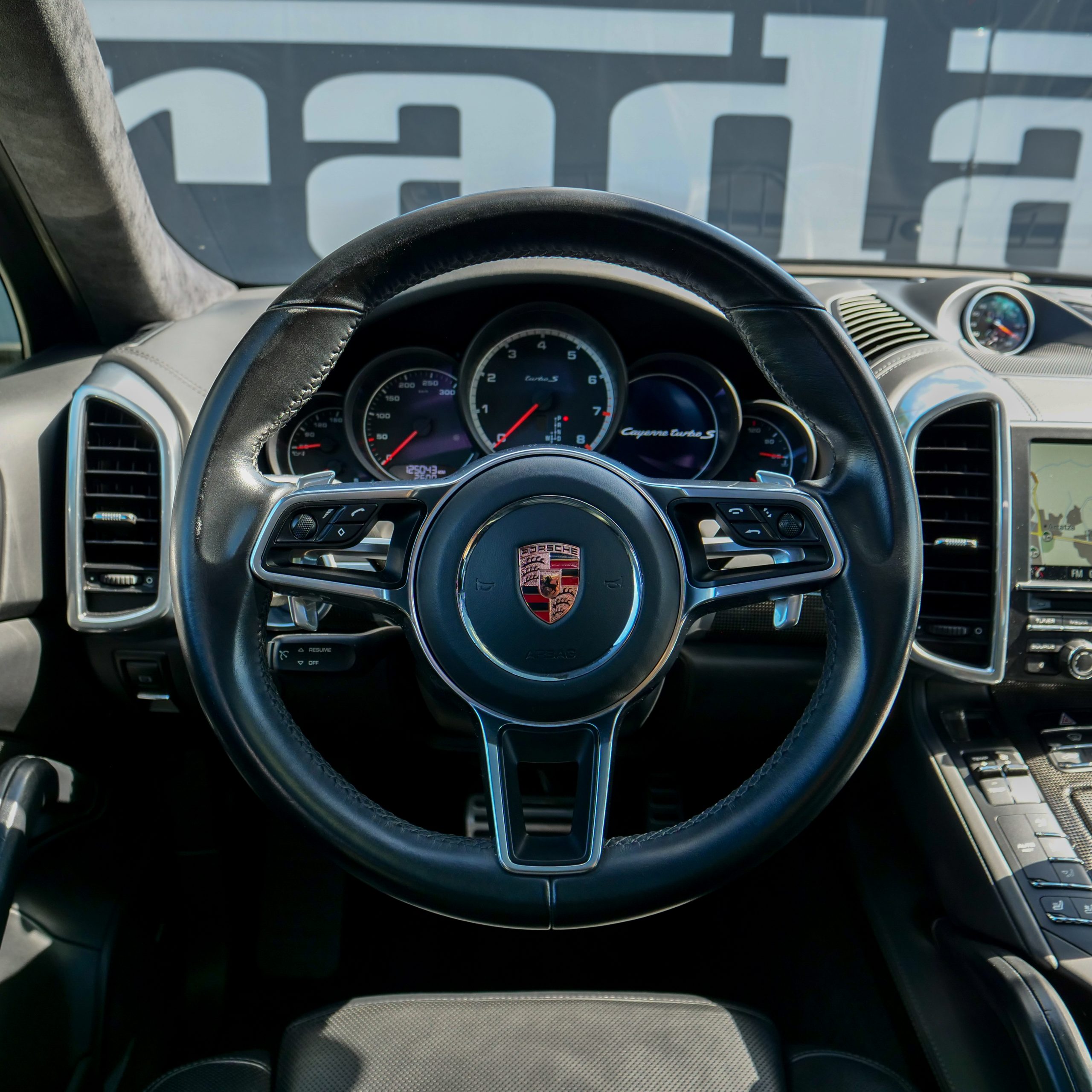 Porsche Cayenne Turbo S - imagen 23