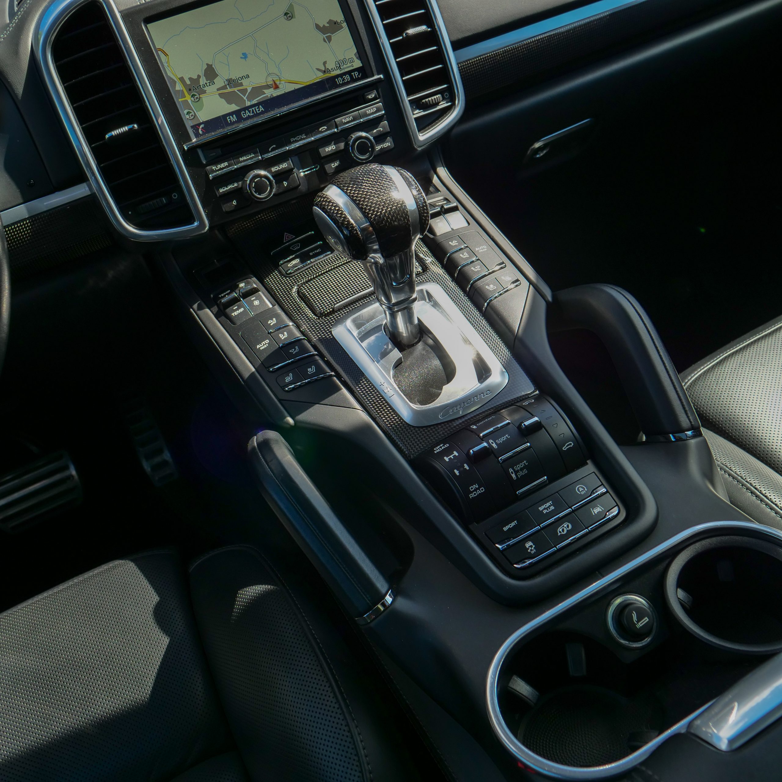 Porsche Cayenne Turbo S - imagen 24