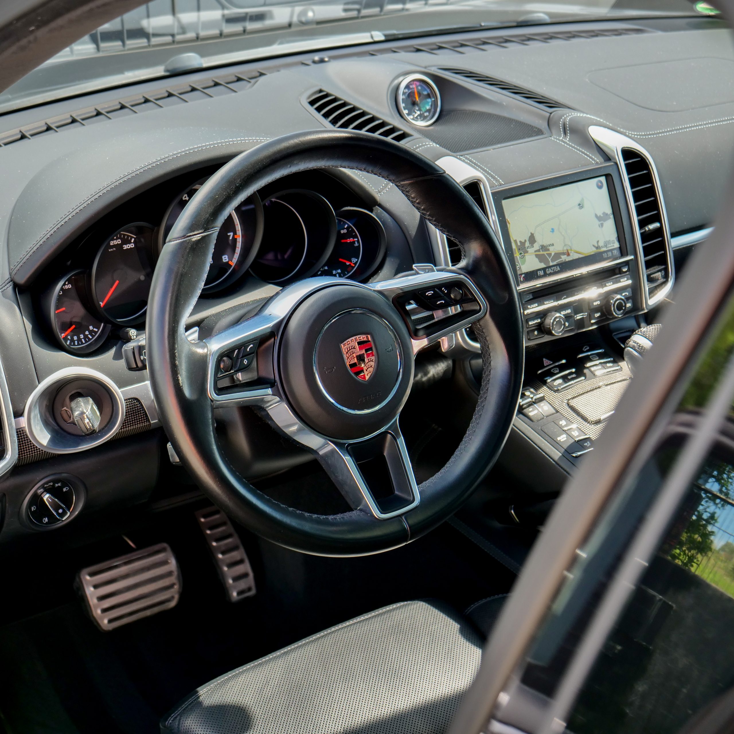 Porsche Cayenne Turbo S - imagen 29