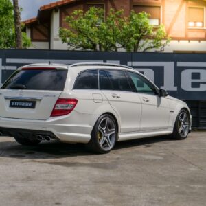 Mercedes C63 AMG Estate - foto 20