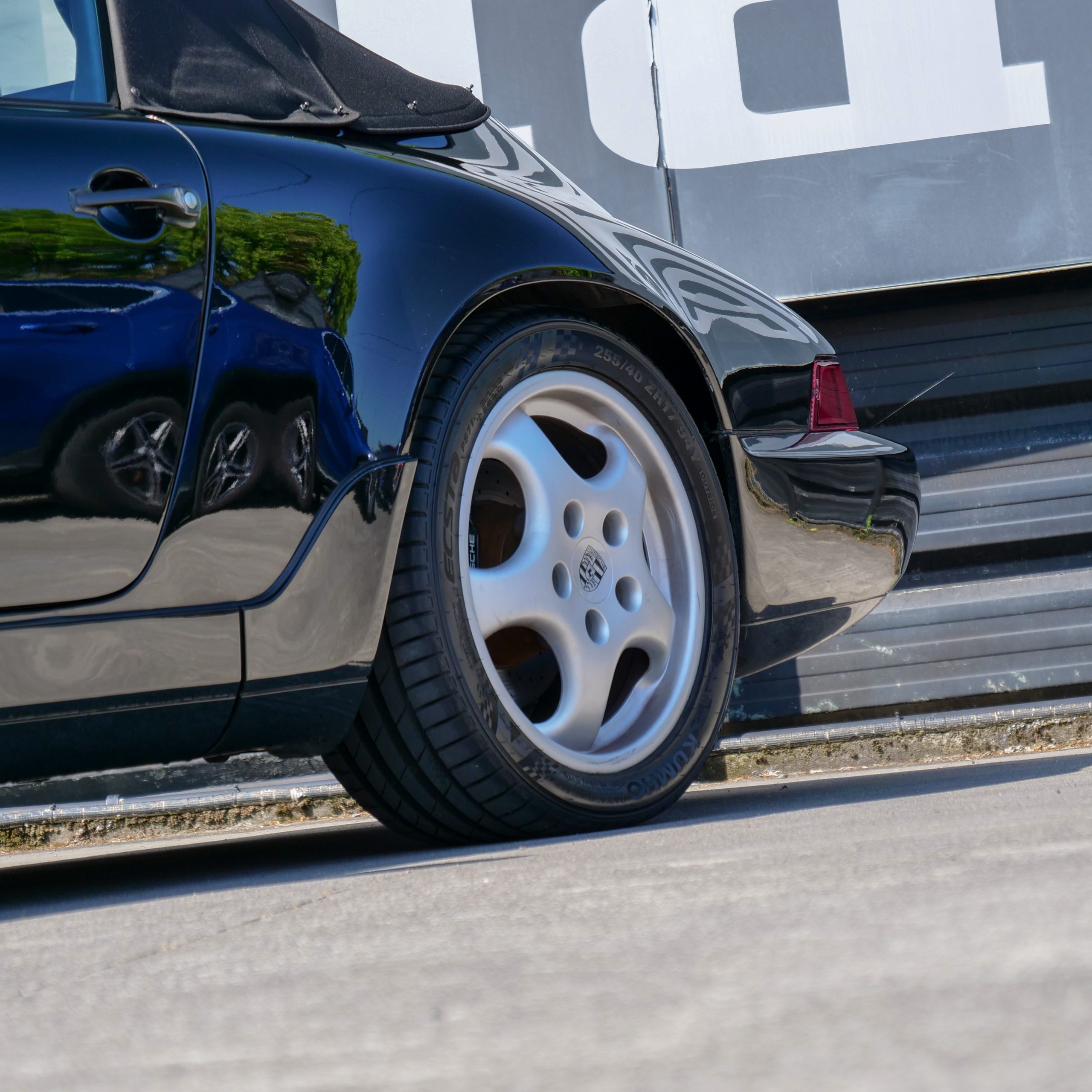 Porsche 964 Carrera 4 Cabrio - imagen 8