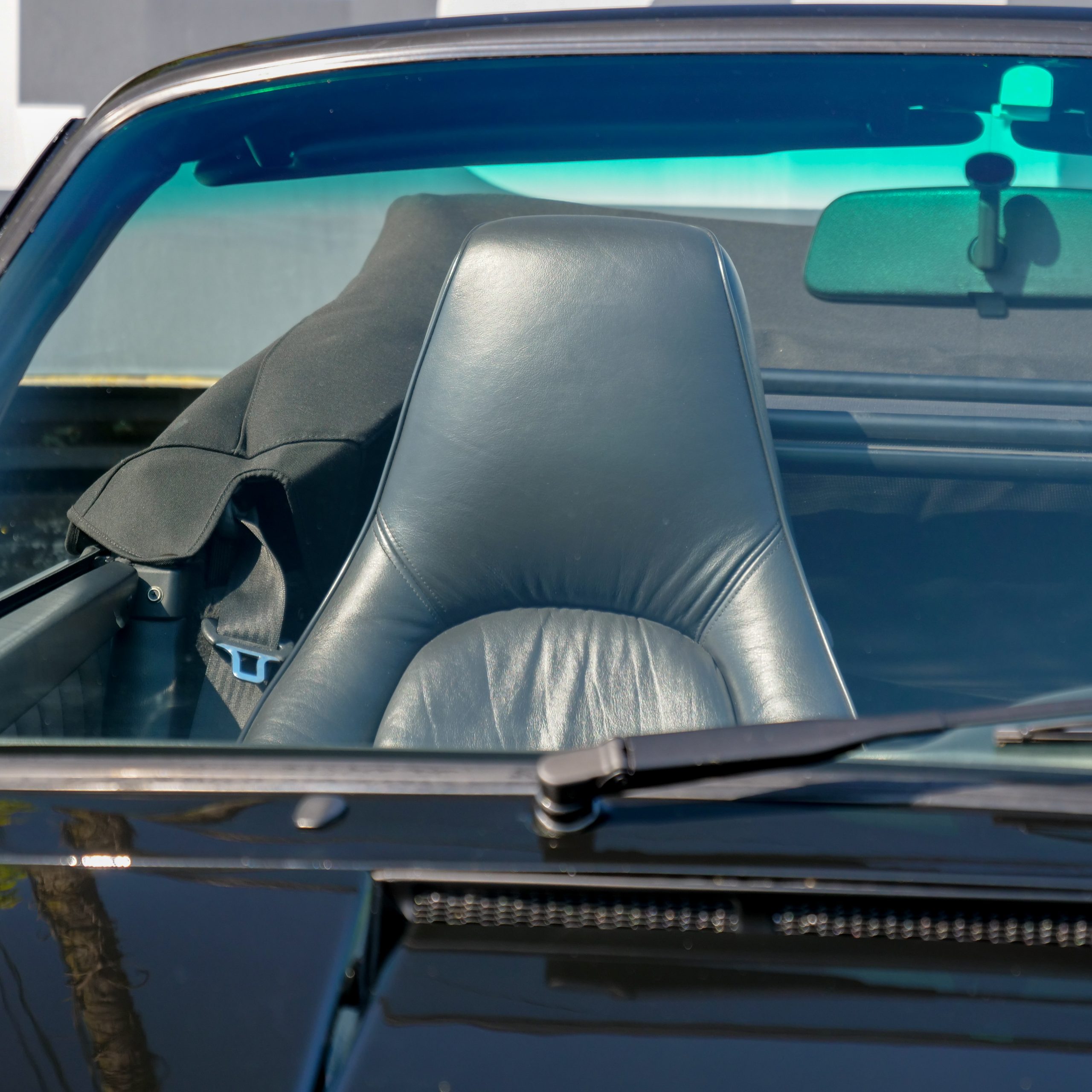 Porsche 964 Carrera 4 Cabrio - imagen 17