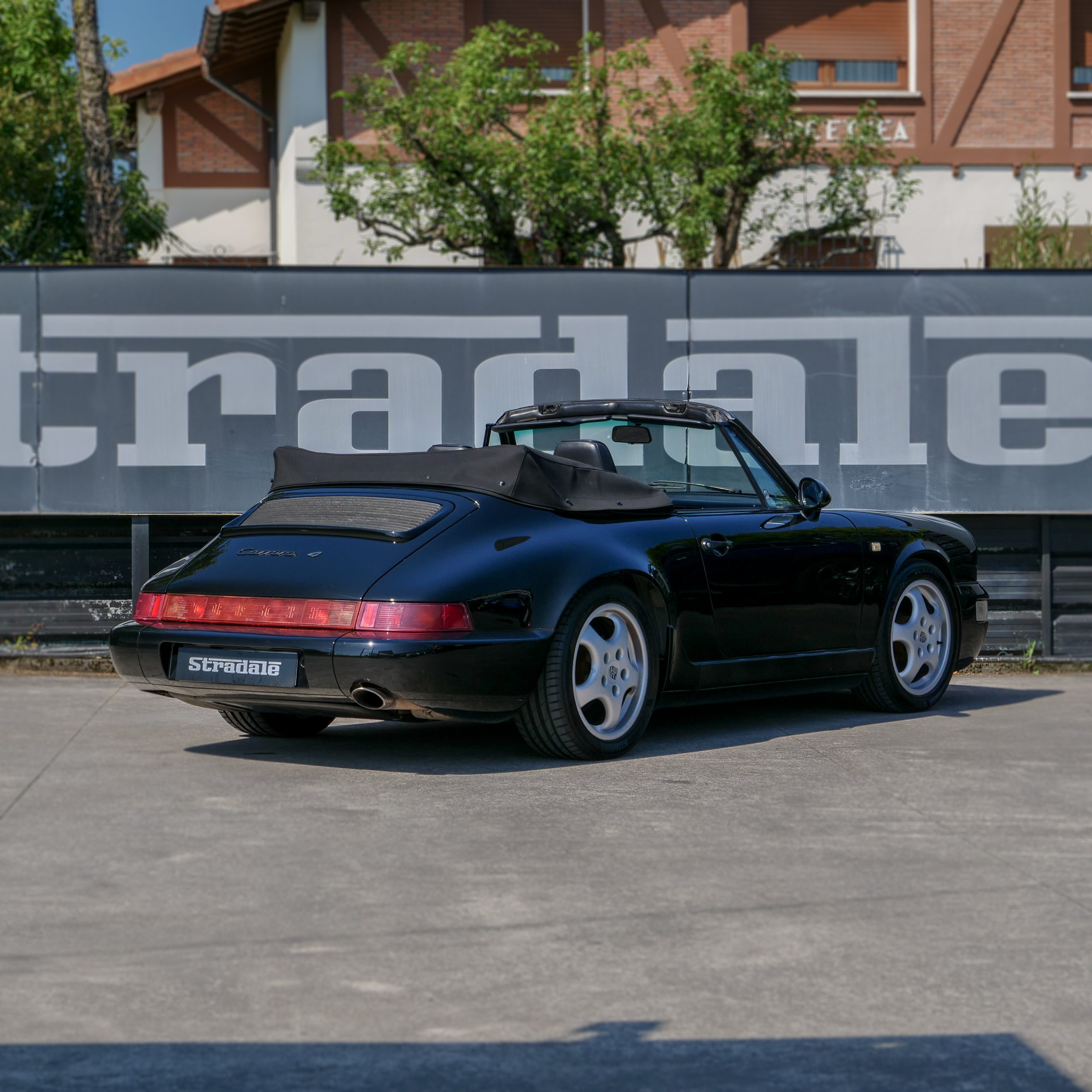 Porsche 964 Carrera 4 Cabrio - imagen 24