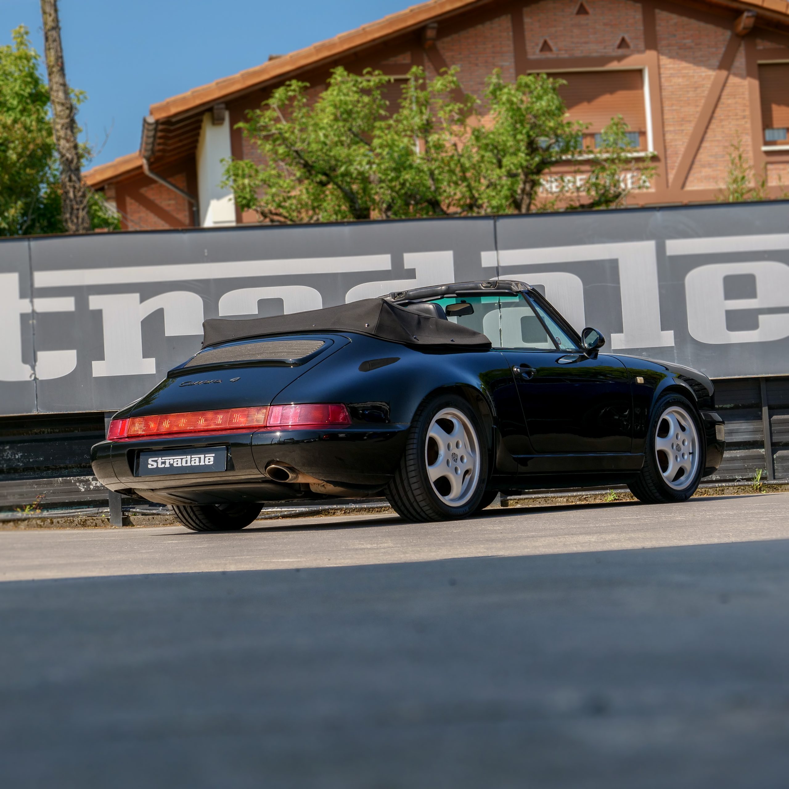 Porsche 964 Carrera 4 Cabrio - imagen 25