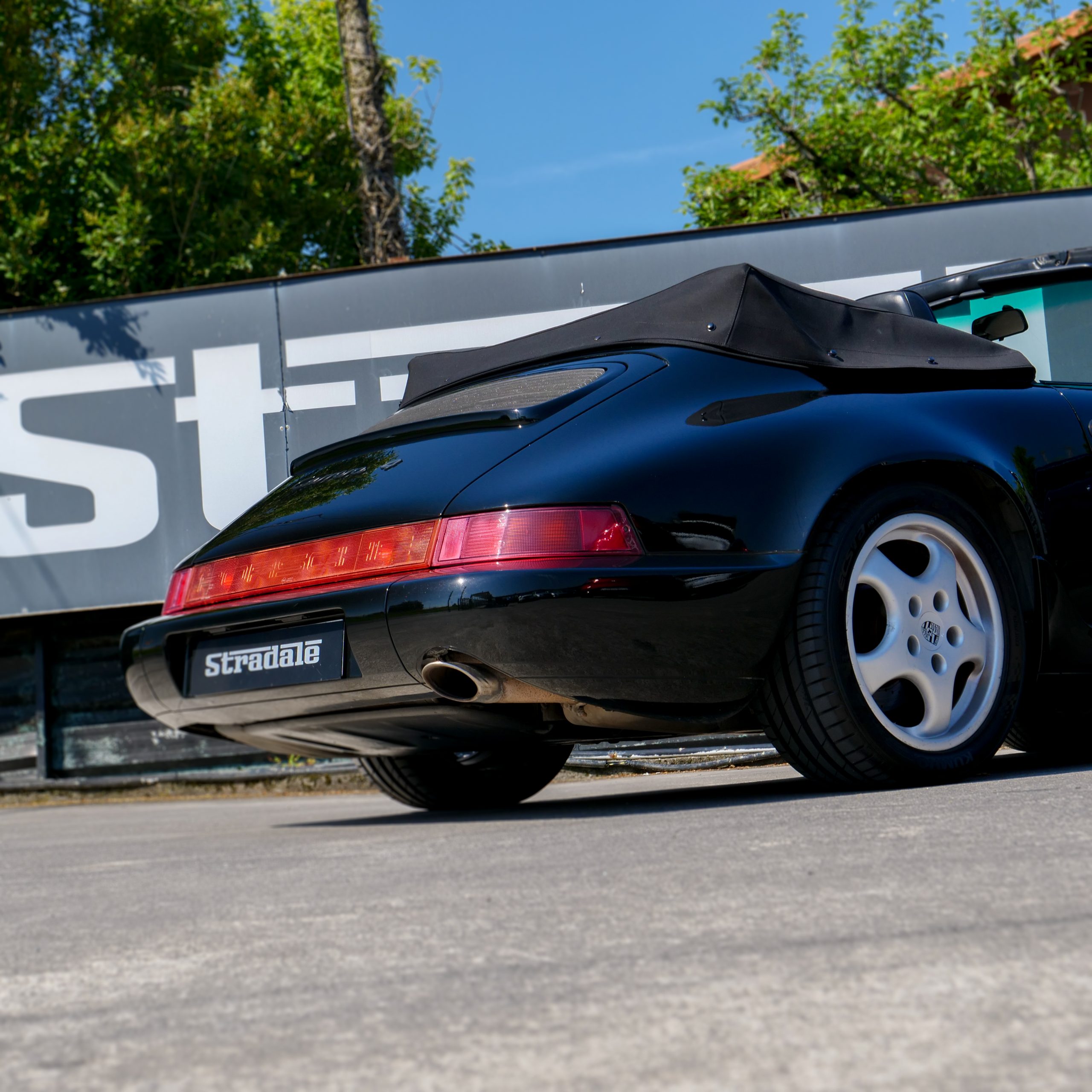 Porsche 964 Carrera 4 Cabrio - imagen 29
