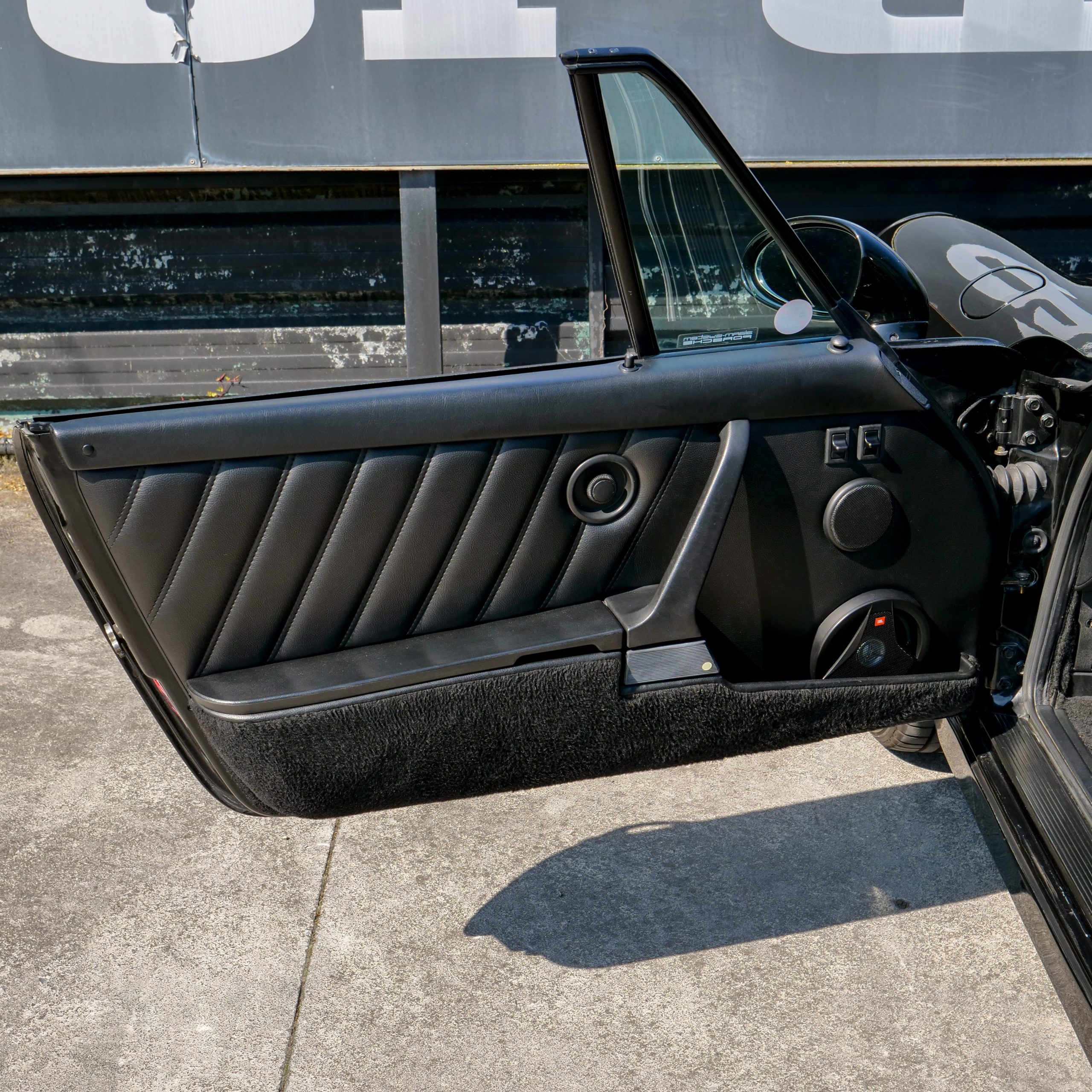 Porsche 964 Carrera 4 Cabrio - imagen 40
