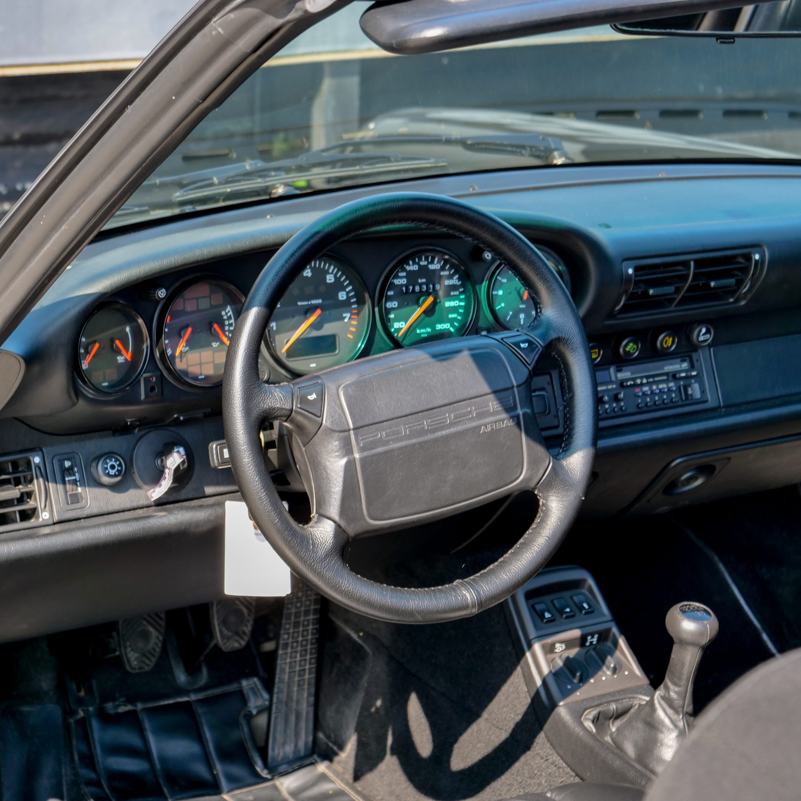 Porsche 964 Carrera 4 Cabrio - imagen 42