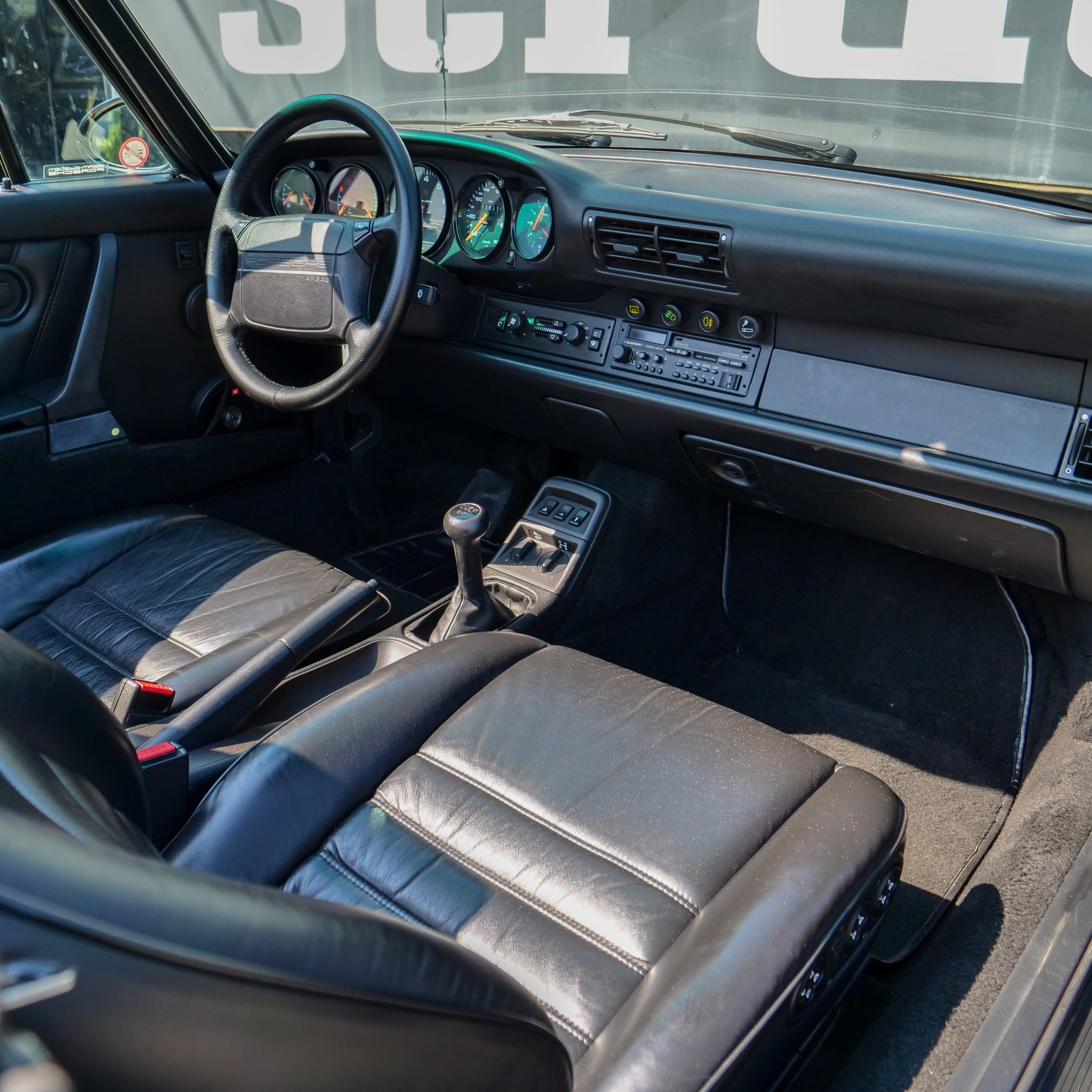 Porsche 964 Carrera 4 Cabrio - imagen 46