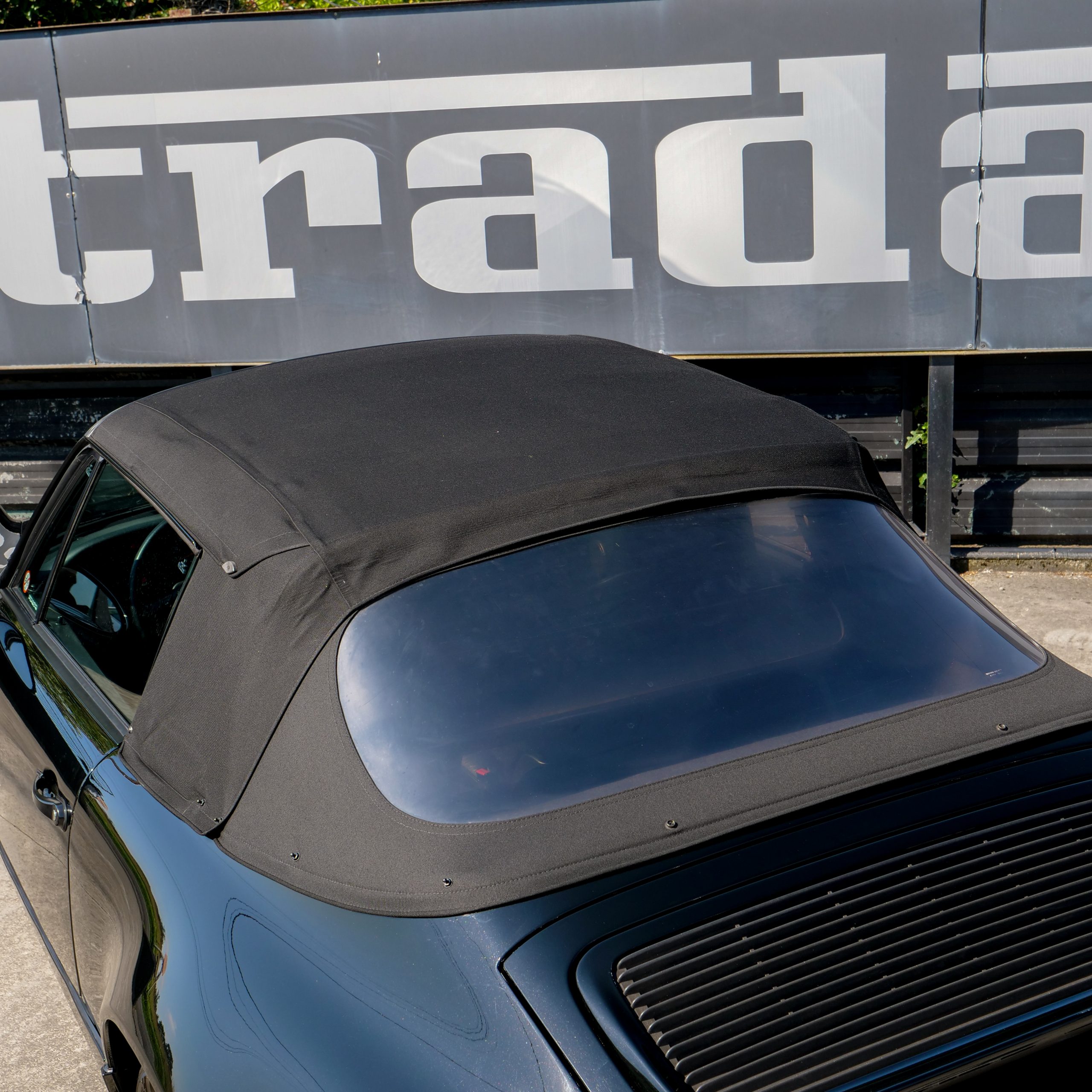 Porsche 964 Carrera 4 Cabrio - imagen 67
