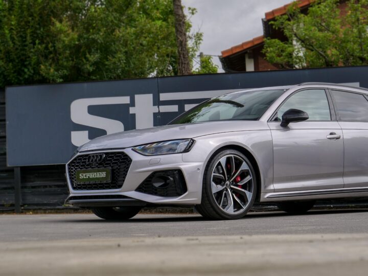 Audi RS4 - foto 5