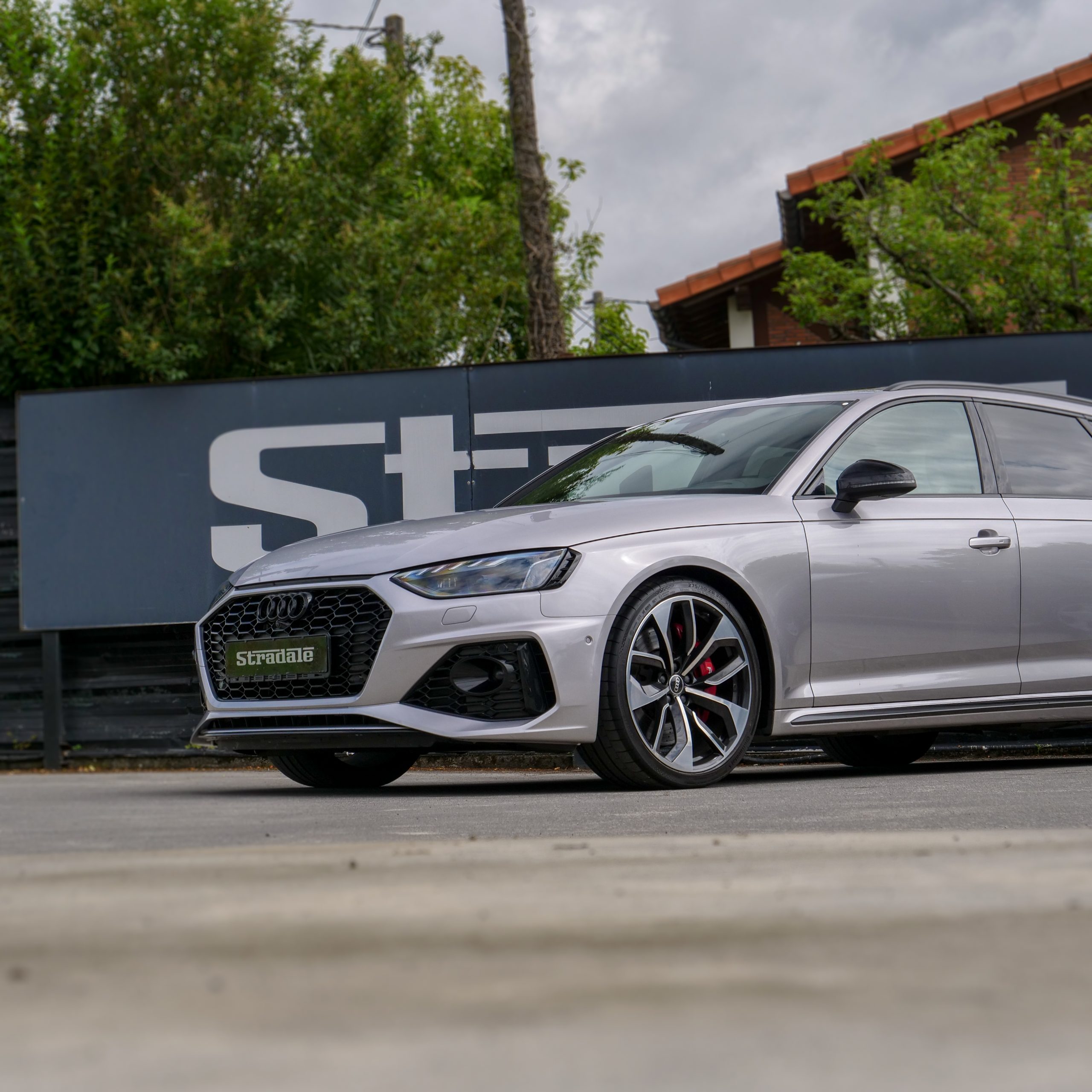 Audi RS4 - imagen 4