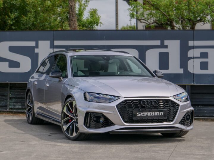 Audi RS4