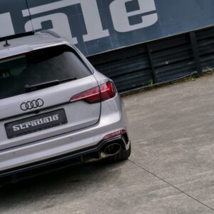 Audi RS4 - foto 23