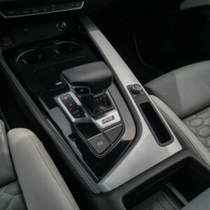 Audi RS4 - foto 29