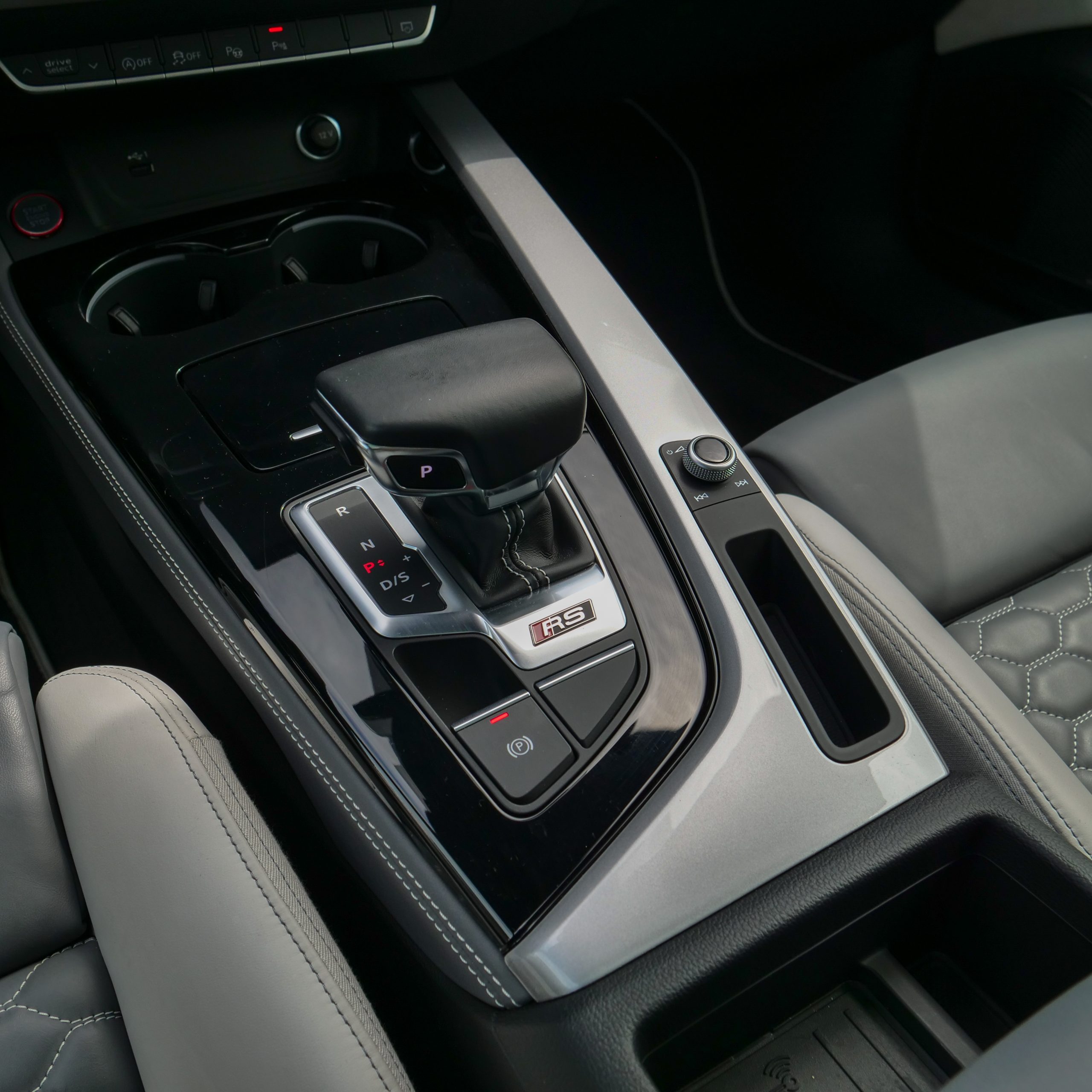 Audi RS4 - imagen 28