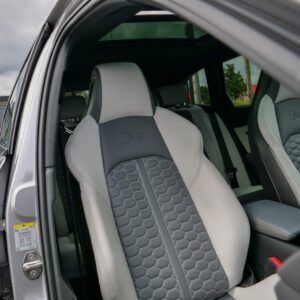 Audi RS4 - foto 38