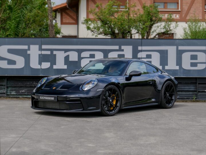 Porsche GT3 Touring - foto 2