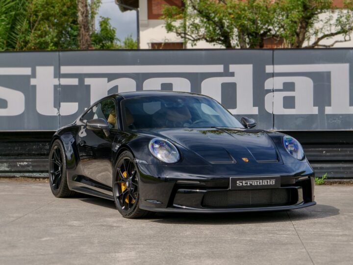 Porsche GT3 Touring - foto 1