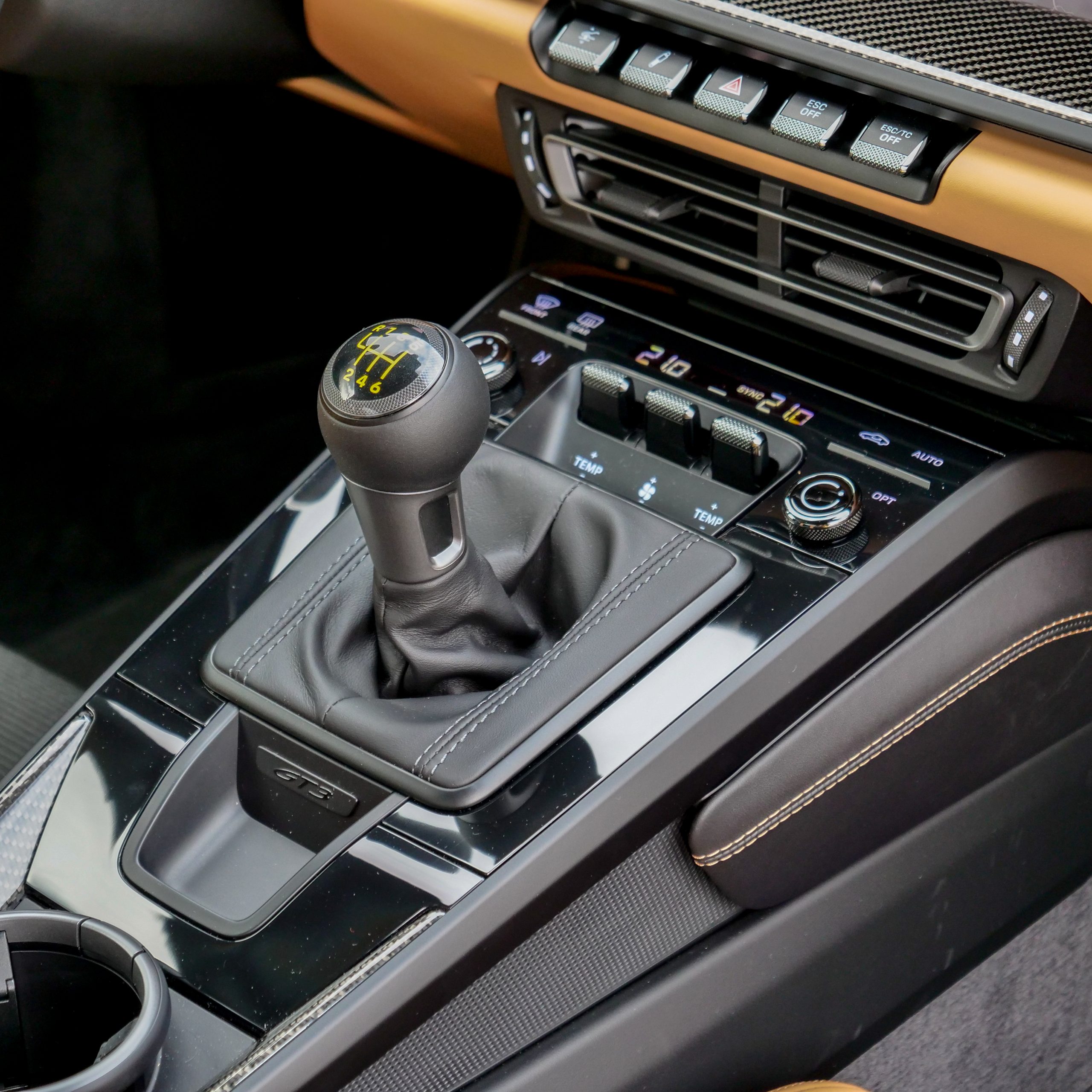 Porsche GT3 Touring - imagen 42