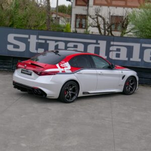 Alfa Romeo Giulia «Racing Edition» - foto 26