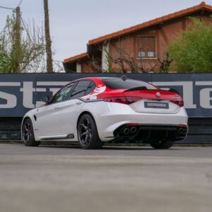Alfa Romeo Giulia «Racing Edition» - foto 58