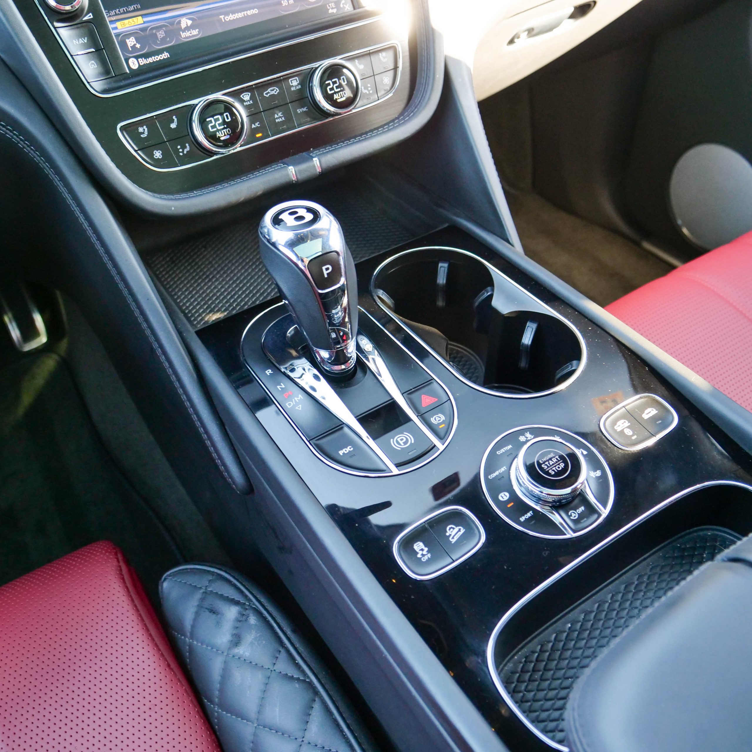 Bentley Bentayga 4.0D - imagen 29