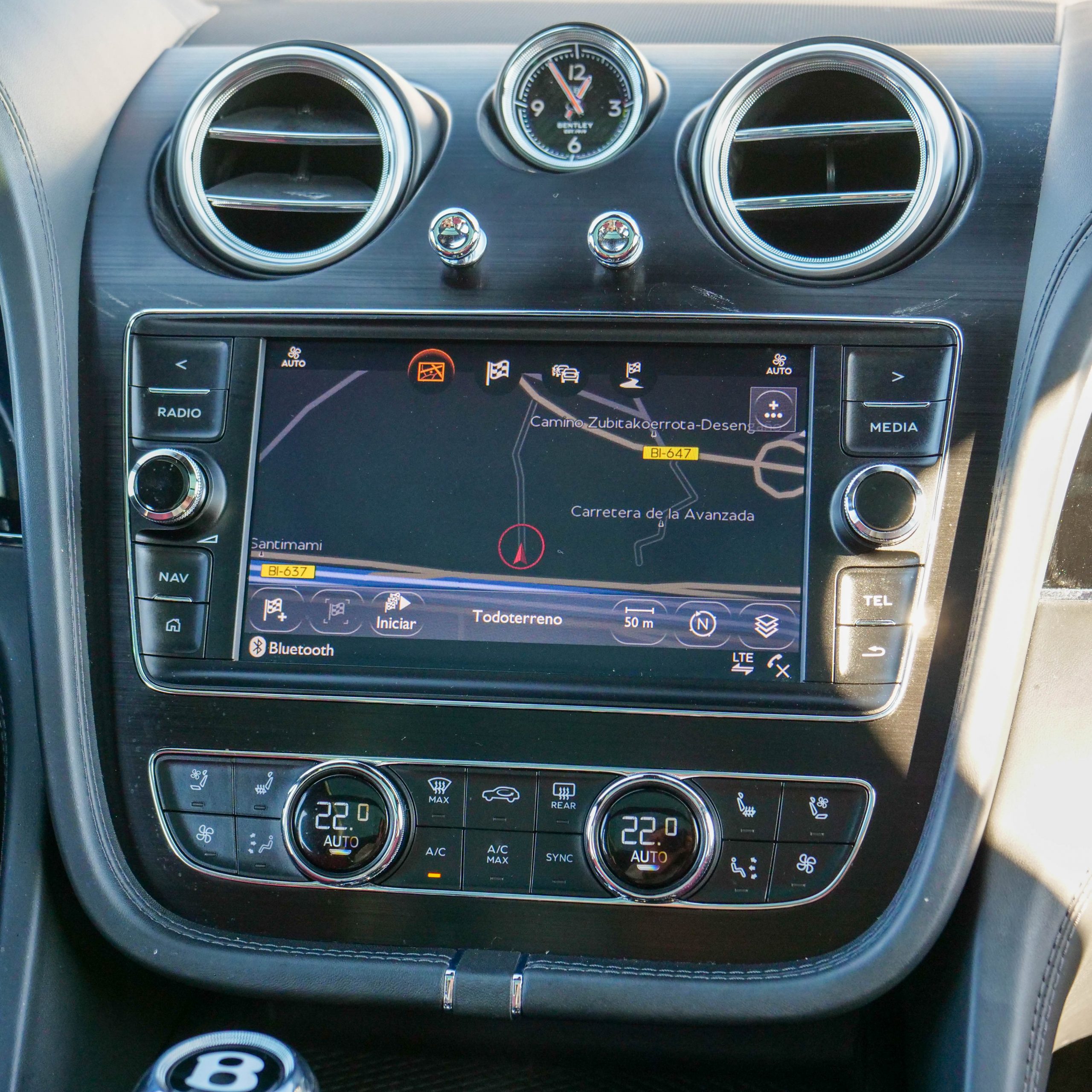 Bentley Bentayga 4.0D - imagen 33