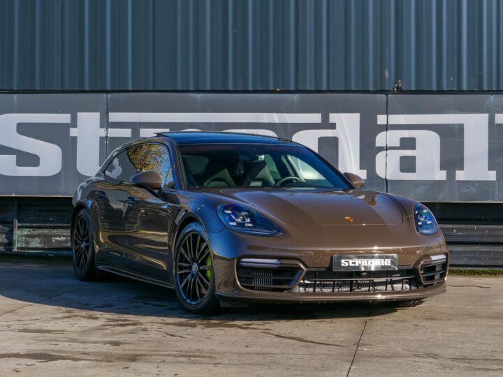 Porsche Panamera Sport Turismo E-Hybrid