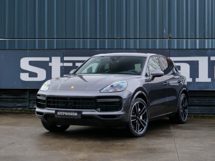 Porsche Cayenne Turbo - foto 2