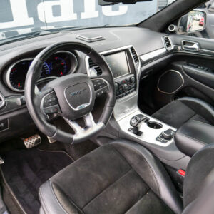 Jeep Grand Cherokee 6.4 V8 SRT - foto 25