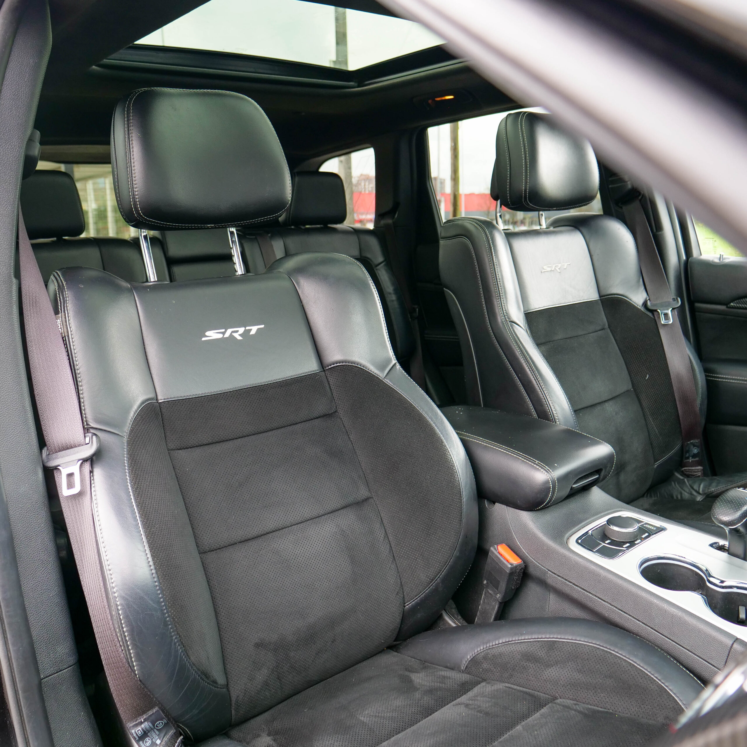 Jeep Grand Cherokee 6.4 V8 SRT - imagen 27