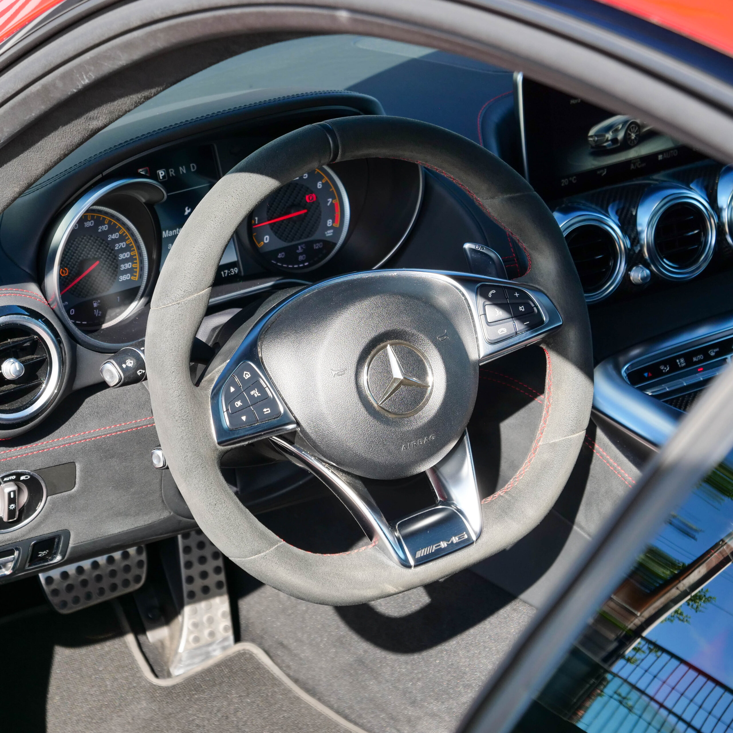 Mercedes AMG GT S - imagen 26